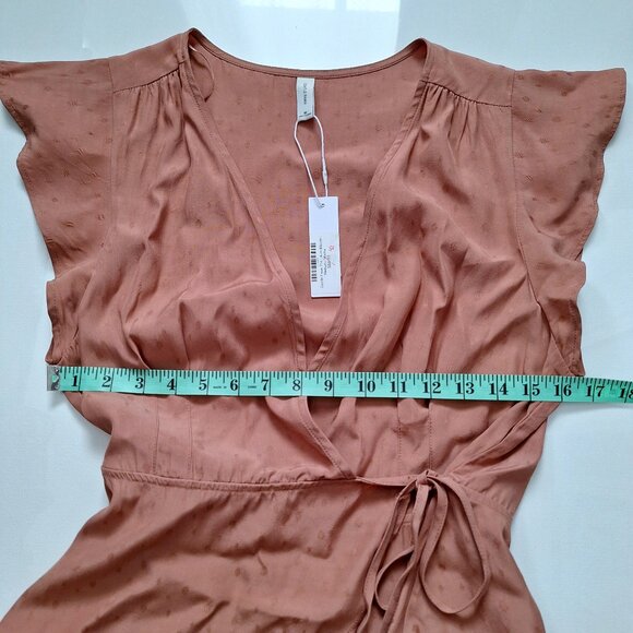 Gentle Fawn Coral Wrap Top NWT - Picture 4 of 7
